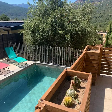 Casa Jeanata Vakantiehuis Sainte-Lucie de Porto-Vecchio